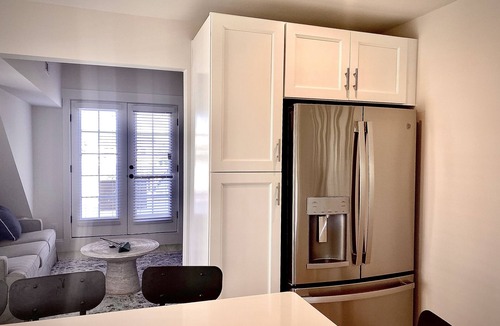 Stone Harbor Apartment | Perfect Location for a fabulous stay at the beach!