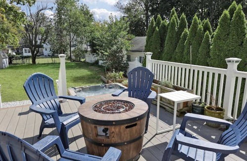 Red Bank House | Perfect modern downtown Red Bank Deck and Hot Tub