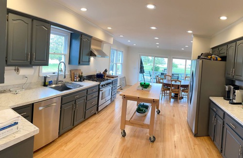 Sherwood House | Persimmon Point Waterfront, Dock & Heated Pool Casual Comfortable Fun