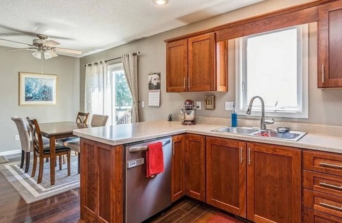 Saylorville House | Pet-Friendly Ankeny Getaway Near Adventureland