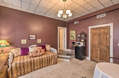 Yankton Apartment | Pet-Friendly Apt: 2 Blocks to Riverside Park!