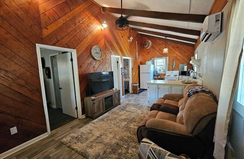 Ash Cabin | Pet Friendly cabin with stunning view of the Waccamaw River