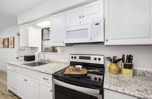 Matthews House | Pet-Friendly Duplex | Ideal for Families & Groups!