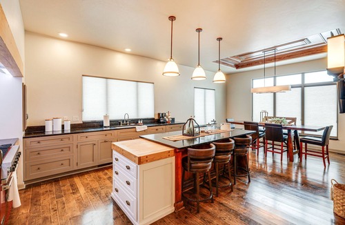 Fairfax Cabin | Pet-Friendly Fairfax Cabin Near Missouri River!