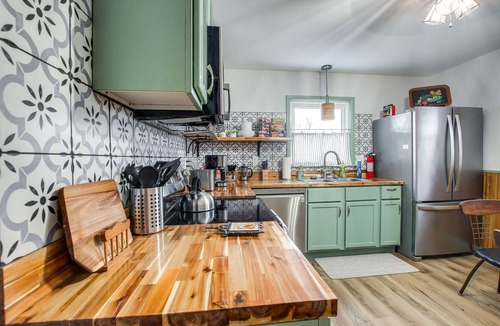 Hiawatha House | Pet-Friendly Hiawatha Retreat w/Private Yard!