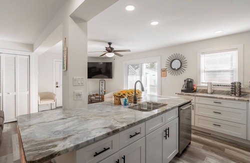 Rehoboth Beach Condo | Pet Friendly Linens Included Rehoboth Beach Condo Parking Mini Golf