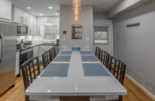 Country Club Estates Condo | Pet Friendly Rehoboth Beach Townhouse Sleeps 8 w/Pool & Parking