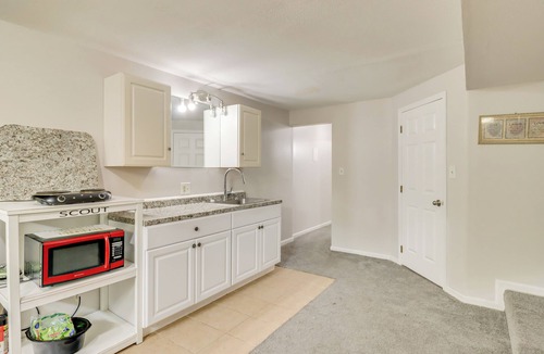 Bowie Apartment | Pet-Friendly Studio in Bowie: 9 Mi to Six Flags