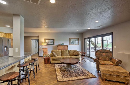 Piedmont Apartment | Piedmont Rally Stay: 10 Acres w/Hot Tub & Parking