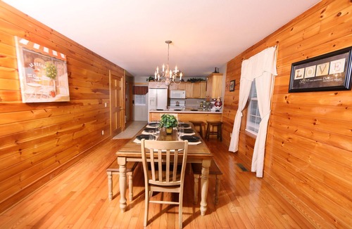 Pigeon Forge Villa | Pigeon Forge 127 - Three Bedroom Villa, Sleeps 11