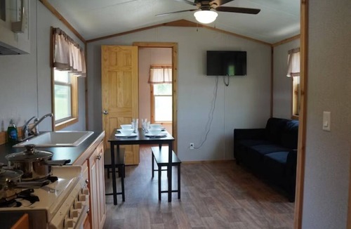 Pittsfield Cabin | Pine Lakes Cottage Stay | Close to Nature & Water Activities | Family Getaway