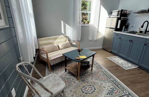 Bakersfield Cabin | Pine Peak Escape
