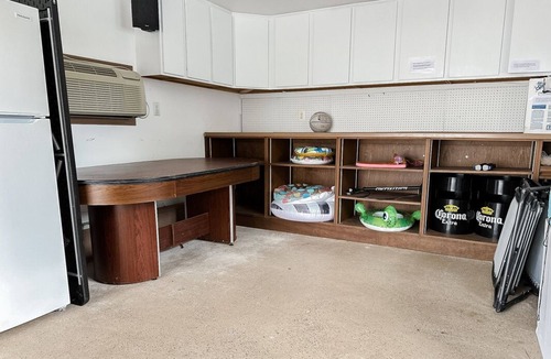 Brigantine House | Pool - 7 Bedrooms - Close to beach