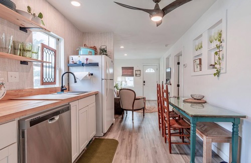 Villas Cottage | Pool and Hot Tub Getaway, Bayside Beach Cape May