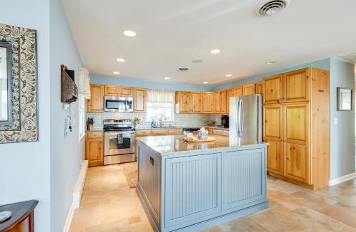 Stevensville House | Pool & Stunning Water Views: Kent Island Home!