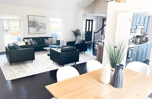 Travilah House | Potomac Zen With A Pool, 30 min to DC