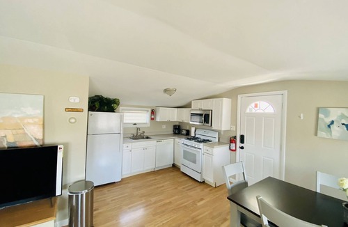 Ortley Beach Apartment | PREMIER HOST- 2BR SEASIDE PARK SUITE572, One Short Block to Beach, Kit, Liv Room