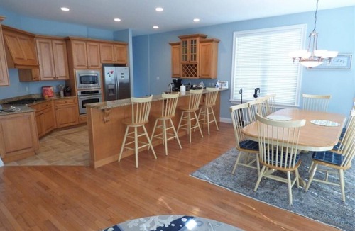 Gold Coast House | Prime Goldcoast location - Close to Beach & Boardwalk