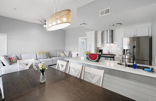 Ortley Beach Condo | Prime location beach stay! Fully updated, just steps to all you need! Sleeps 10+