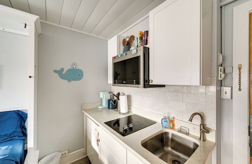 North End Apartment | Prime Walkable Location! 2-unit Ocean City Getaway