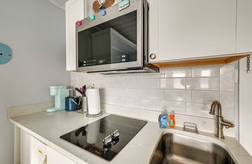 North End Apartment | Prime Walkable Location! 2-unit Ocean City Getaway
