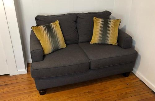 Perth Amboy House | Private and cozy house with one bedroom and one bathroom