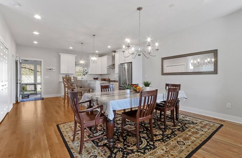 Fontana-on-Geneva Lake House | Private Balconies, Walk to Beach/Lake, Sleeps 10