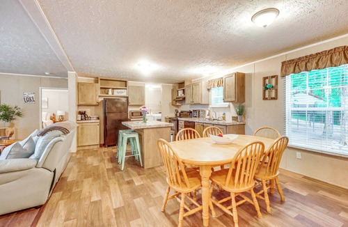 Gadsden House | Private Dock! Beautiful Neely Henry Lake Retreat