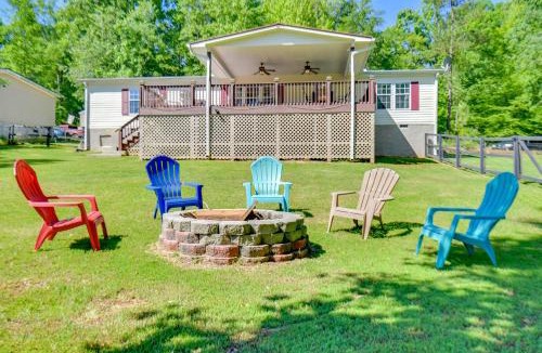 Milledgeville House | Private Dock: Pet-Friendly Home on Lake Sinclair