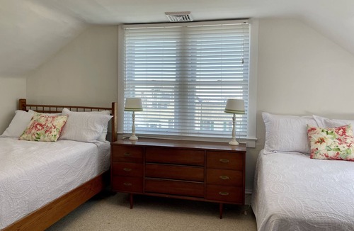 Dennisville House | Private Home Steps from the Beach with large backyard!