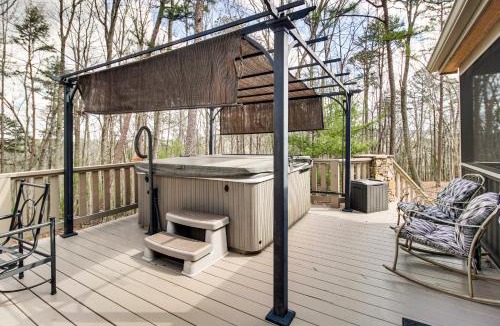 Big Canoe House | Private Hot Tub, Community Perks! Big Canoe Escape