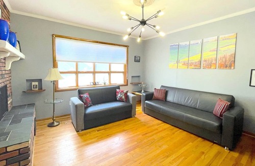 Red Bank House | Private Italian Villa in Red Bank!
