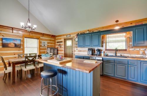 Rockwood House | Private Mountain Cabin Retreat Near Watts Bar Lake