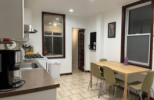 Communipaw Apartment | Private oasis just outside NYC