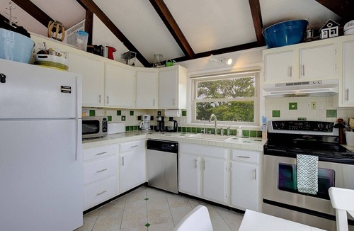 Stevensville House | Private Pool & Stunning Bay Views on Kent Island