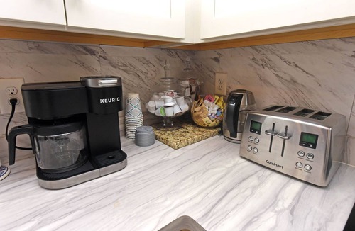 Dawsonville Apartment | Private Retreat Inside Paradise Valley Resort & Club