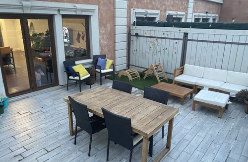 Bushwick Apartment | Private Rooftop Terrace - Amazing Views - 3 Bed Apt in Bushwick