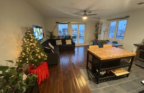 Bushwick Apartment | Private Rooftop Terrace - Amazing Views - 3 Bed Apt in Bushwick