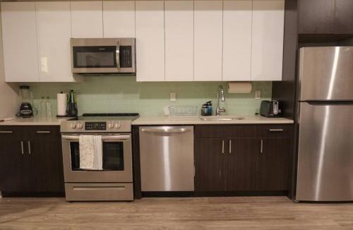 Constable Hook Apartment | Private Studio 5 minutes to the NYC train