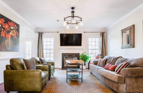 Purcellville House | Purcellville Near Leesburg Harpers Ferry Wineries