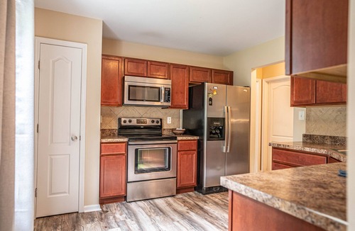 Aberdeen House | Putt in the Pines 3BD 2 BA Charming Quiet Home