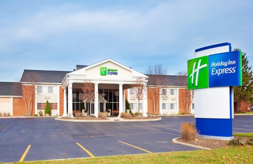 St. Charles Hotel | Quality Inn and Suites St Charles - West Chicago