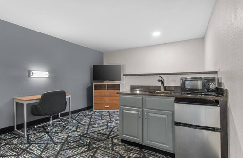 Cedartown Hotel | Quality Inn Cedartown