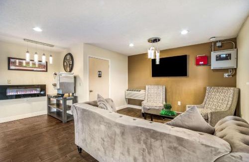 West Columbia Hotel | Quality Inn Columbia Airport