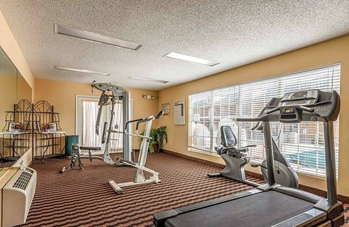 Decatur Hotel | Quality Inn Decatur River City