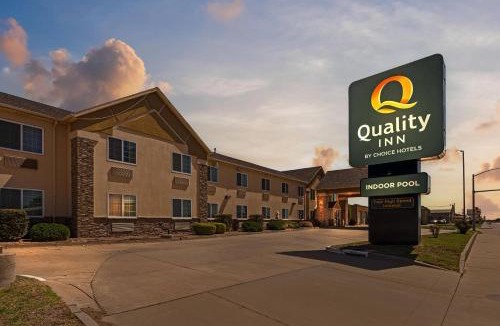 Dodge City Hotel | Quality Inn Dodge City