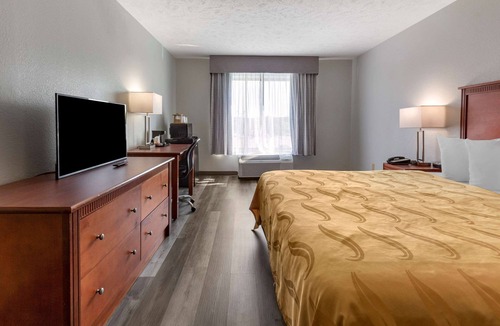Westover Hotel | Quality Inn Fayetteville near Fort Bragg