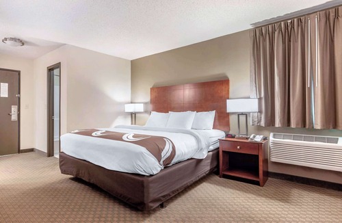 Hays Hotel | Quality Inn Hays I-70