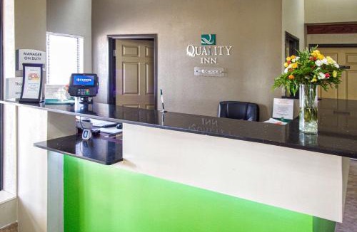 Moore Hotel | Quality Inn Moore - Oklahoma City