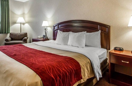 Fort Madison Hotel | Quality Inn & Suites Fort Madison near Hwy 61